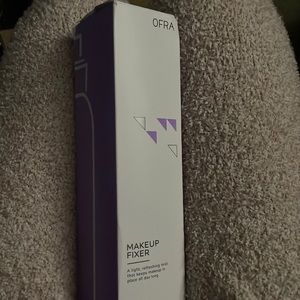 Ofra makeup fixer